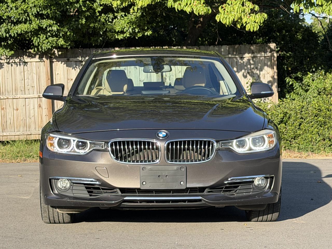 BMW 3-Series 328i xDrive Sedan 2013
