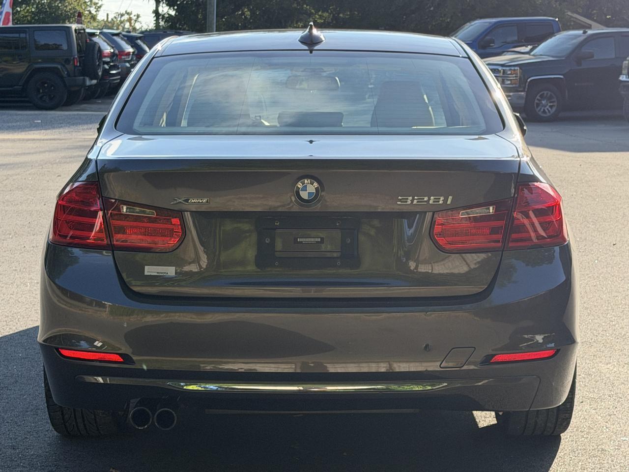BMW 3-Series 328i xDrive Sedan 2013