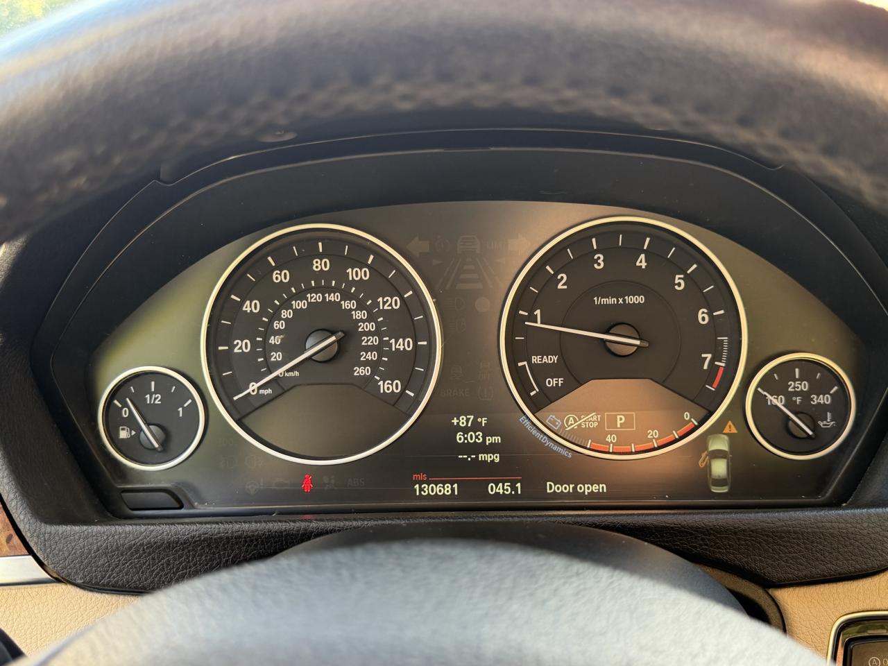 BMW 3-Series 328i xDrive Sedan 2013
