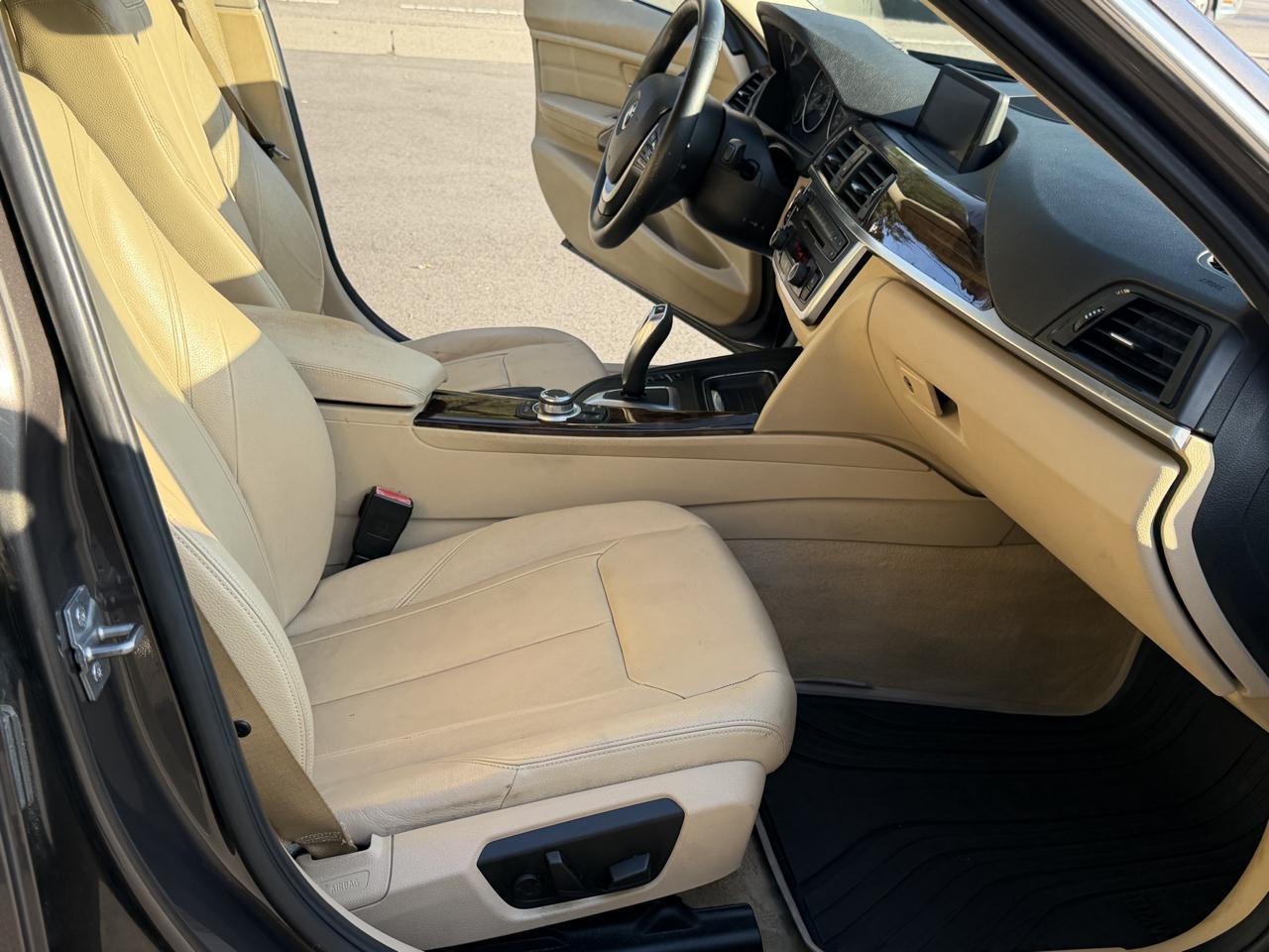 BMW 3-Series 328i xDrive Sedan 2013