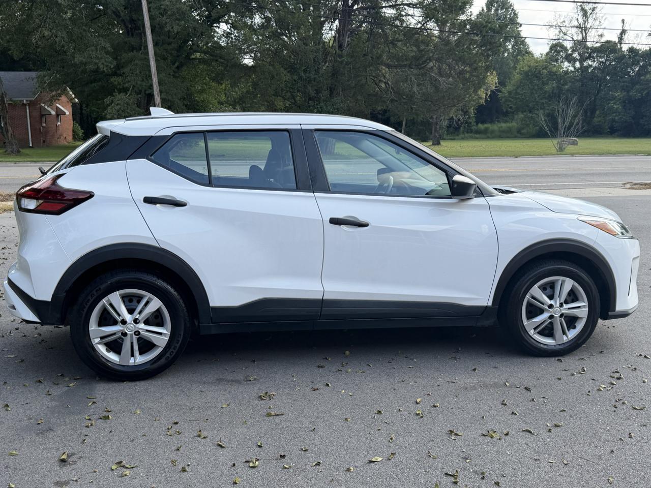 Nissan Kicks S 2022