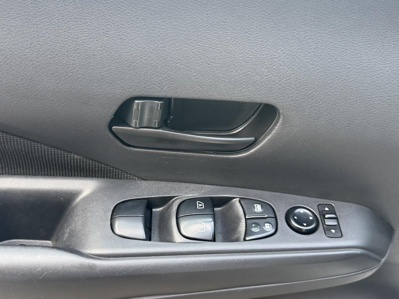 Nissan Kicks S 2022
