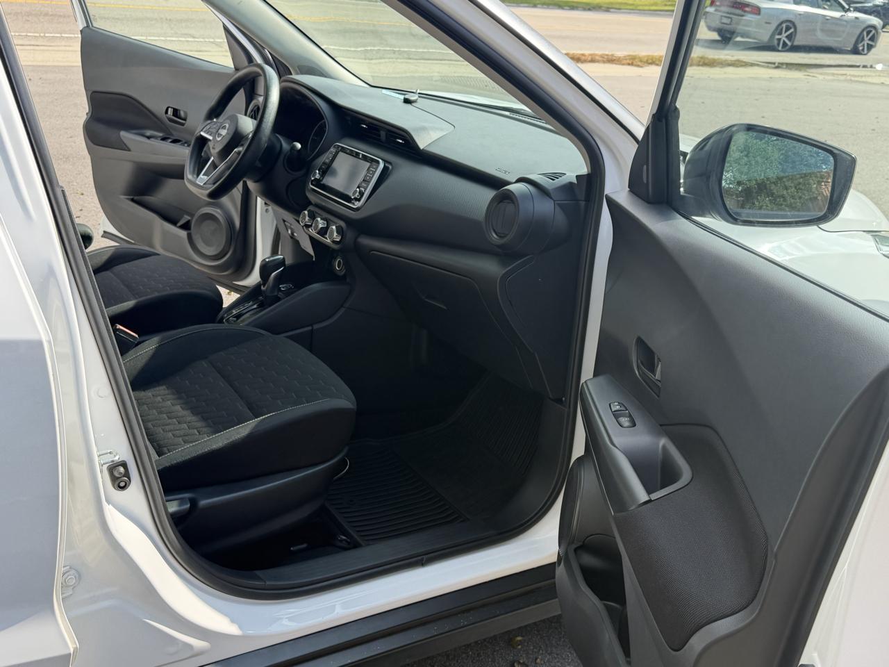 Nissan Kicks S 2022