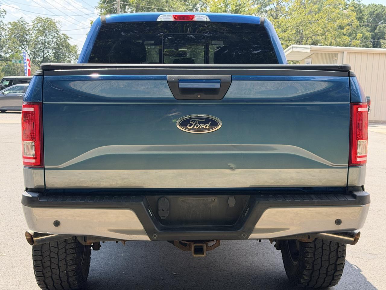 Ford F-150 XLT SuperCrew 5.5-ft. Bed 4WD 2015