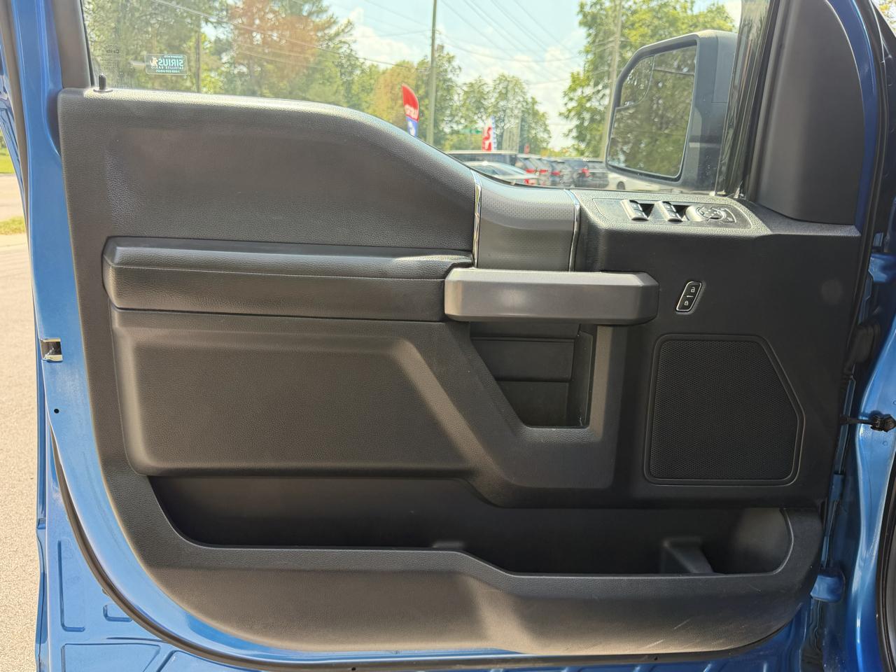 Ford F-150 XLT SuperCrew 5.5-ft. Bed 4WD 2015