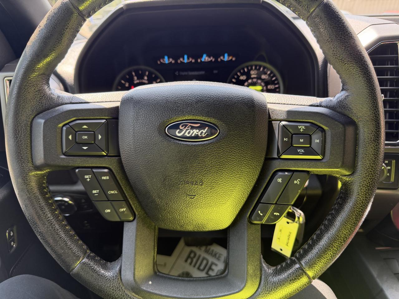 Ford F-150 XLT SuperCrew 5.5-ft. Bed 4WD 2015