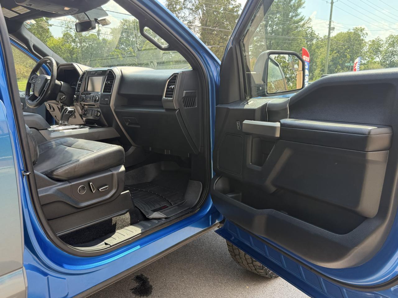 Ford F-150 XLT SuperCrew 5.5-ft. Bed 4WD 2015