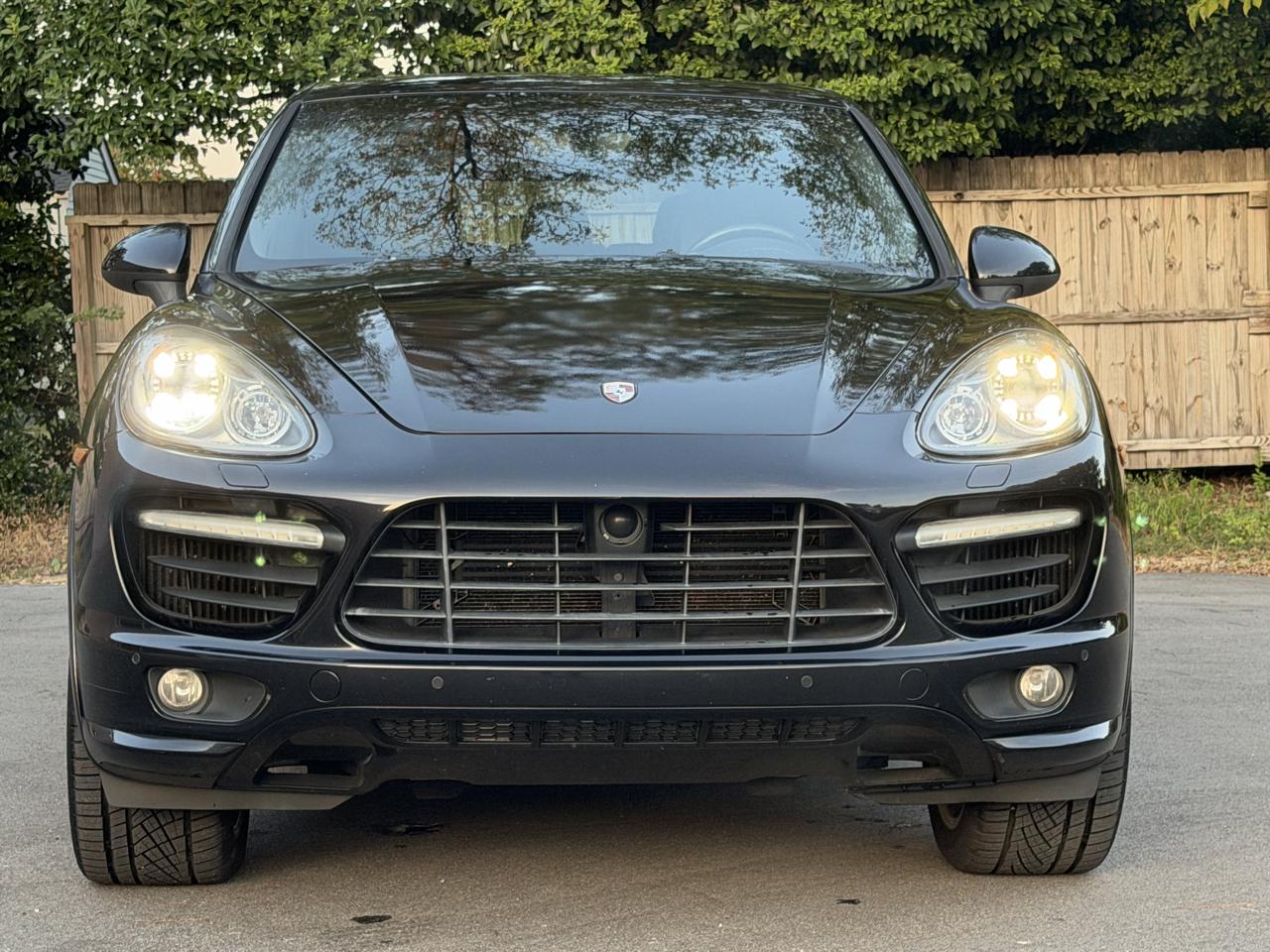Porsche Cayenne Turbo 2012