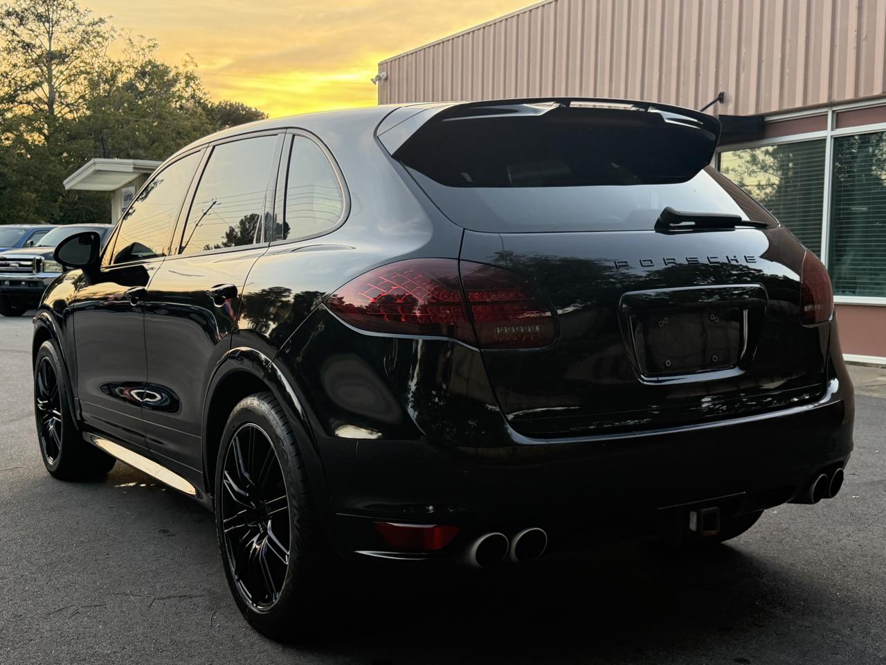 Porsche Cayenne Turbo 2012