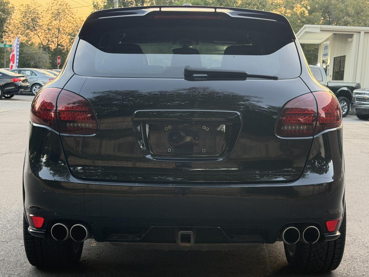 Porsche Cayenne Turbo 2012