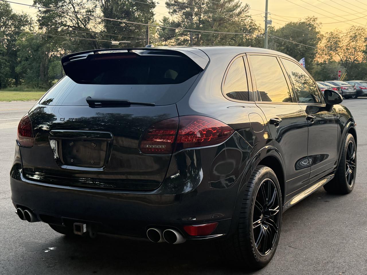 Porsche Cayenne Turbo 2012