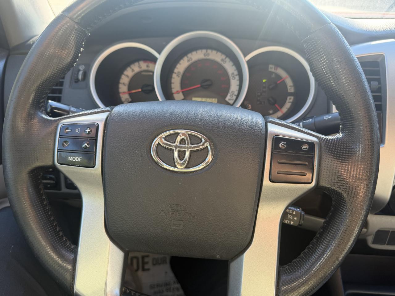 Toyota Tacoma PreRunner Double Cab V6 Auto 2WD 2013