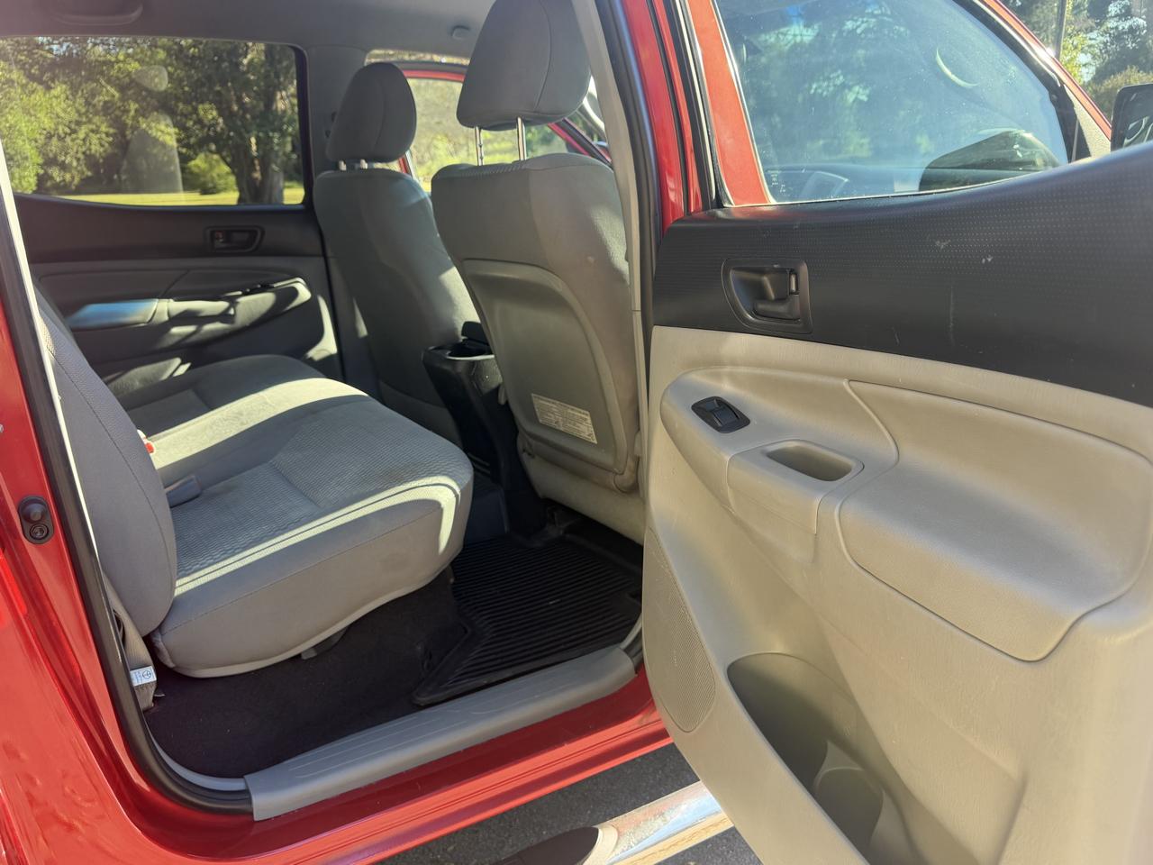 Toyota Tacoma PreRunner Double Cab V6 Auto 2WD 2013