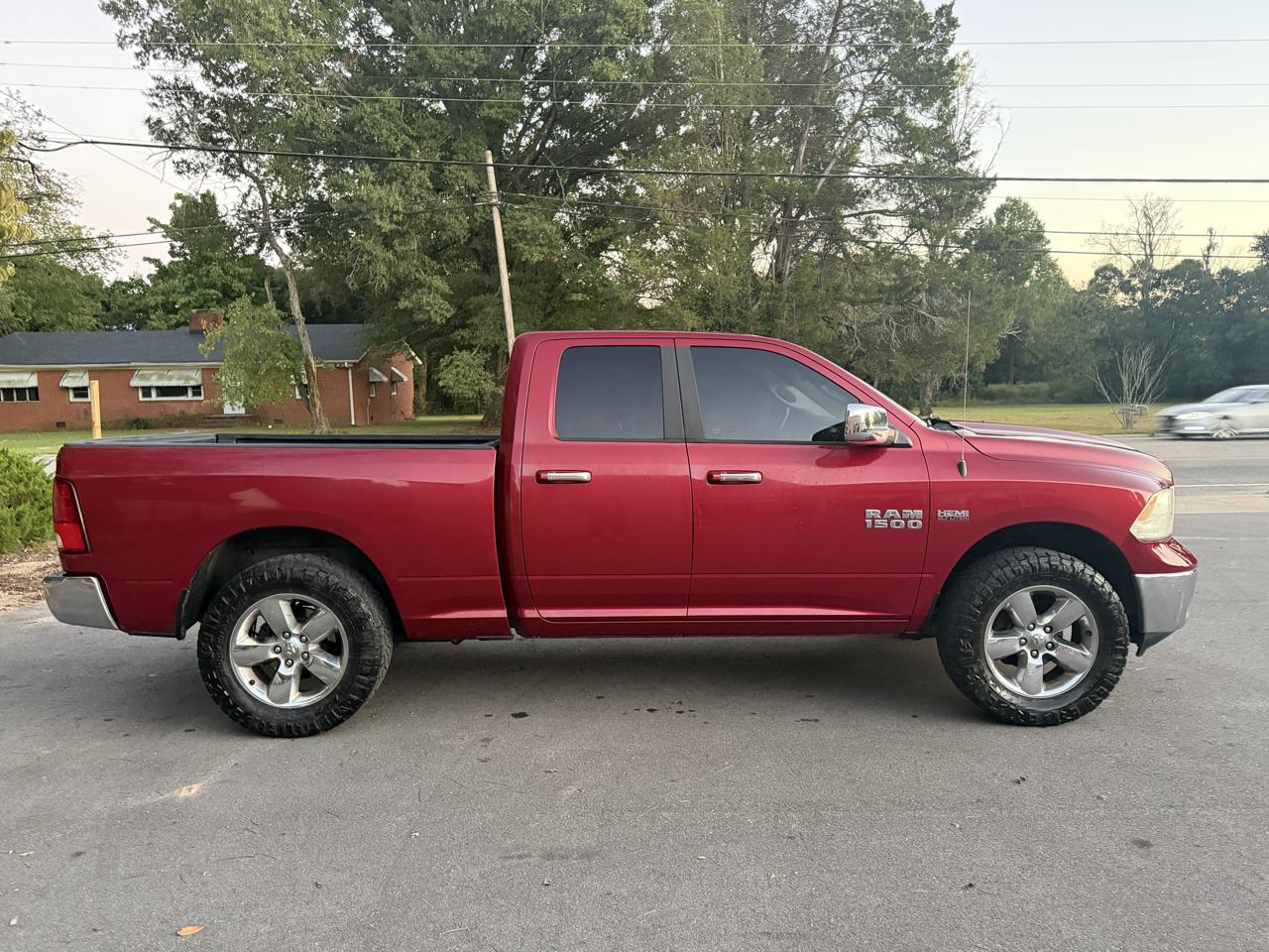 RAM 1500 SLT Quad Cab 2WD 2014