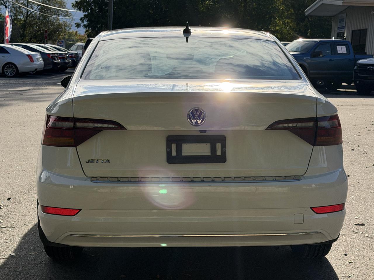 Volkswagen Jetta 1.4T SEL 8A 2019