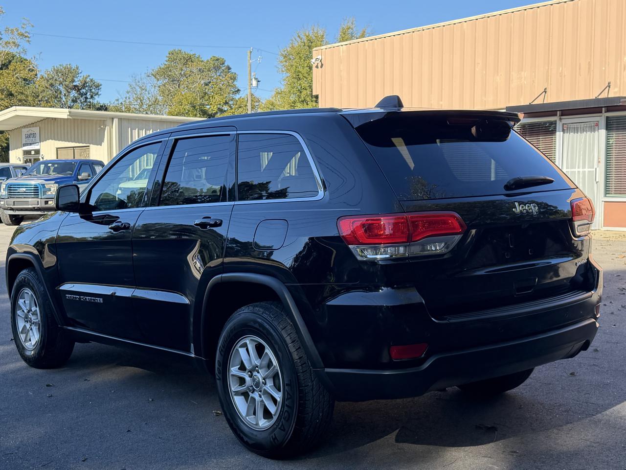 Jeep Grand Cherokee Laredo 2WD 2018