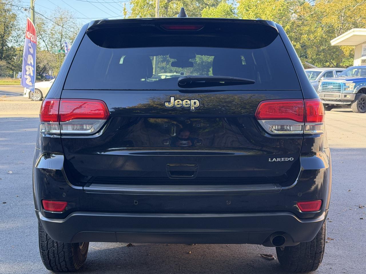 Jeep Grand Cherokee Laredo 2WD 2018