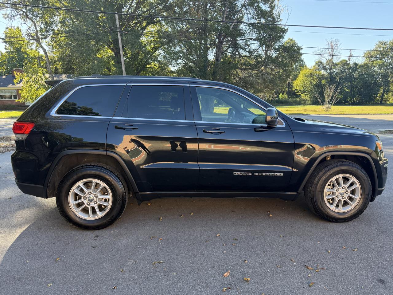 Jeep Grand Cherokee Laredo 2WD 2018