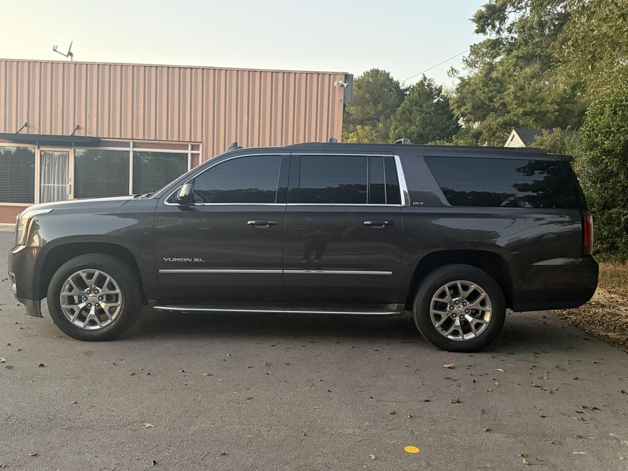 GMC Yukon XL SLT 2WD 2018