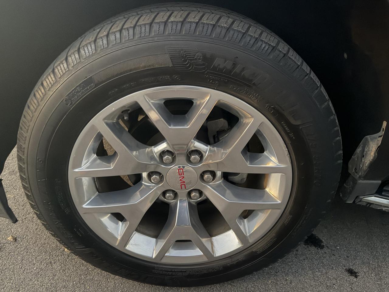 GMC Yukon XL SLT 2WD 2018