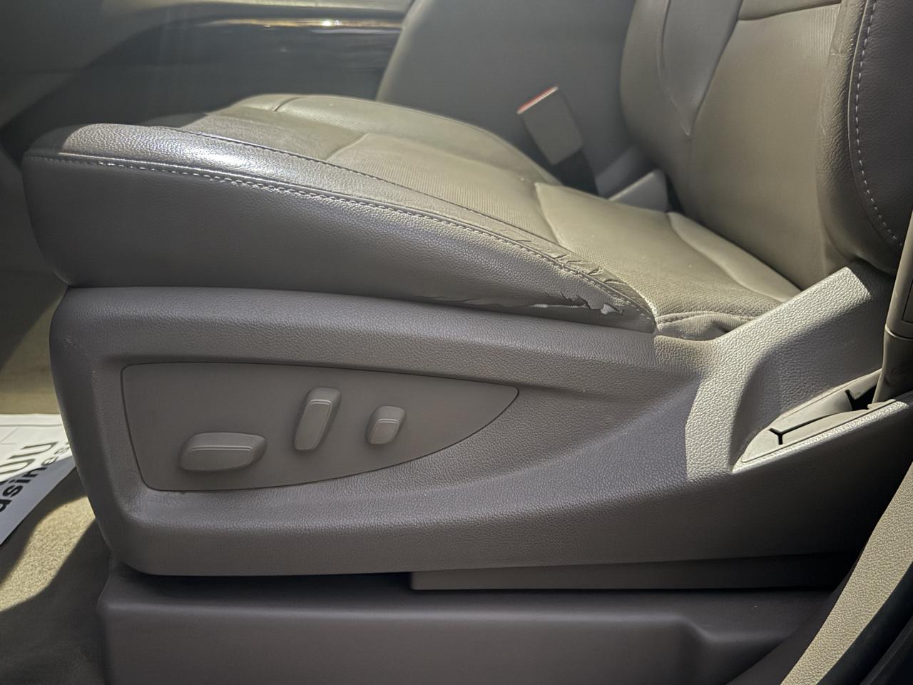 GMC Yukon XL SLT 2WD 2018
