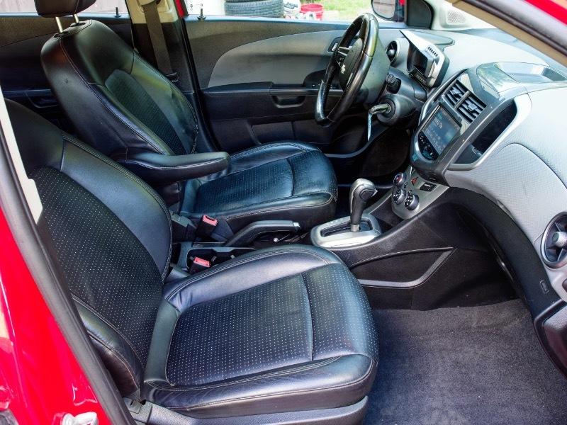 Chevrolet Sonic  2015