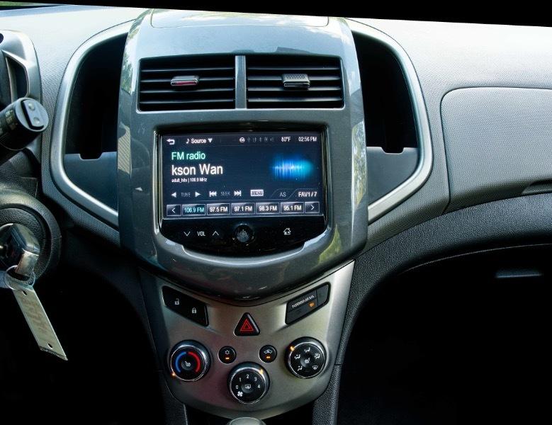 Chevrolet Sonic  2015