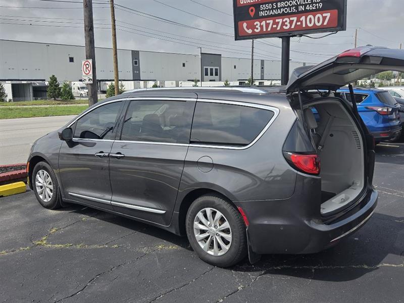 Chrysler Pacifica Touring-L Plus 2018