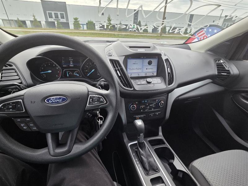 Ford Escape SE FWD 2017