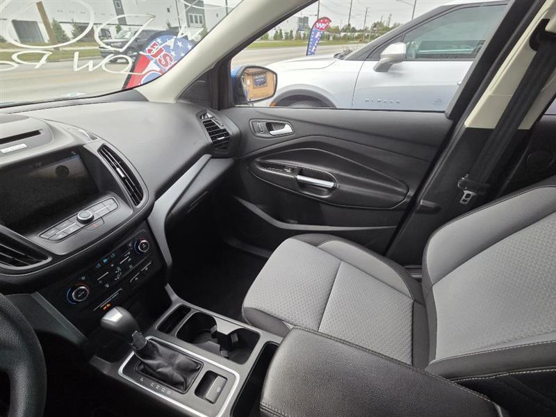 Ford Escape SE FWD 2017