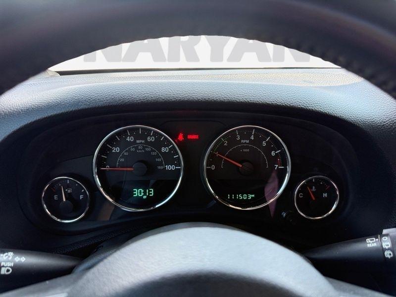 Jeep Wrangler photo 13