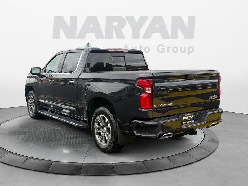 Chevrolet Silverado photo 5