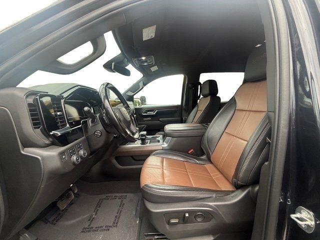 Chevrolet Silverado photo 13