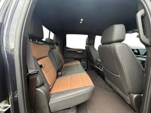 Chevrolet Silverado photo 24