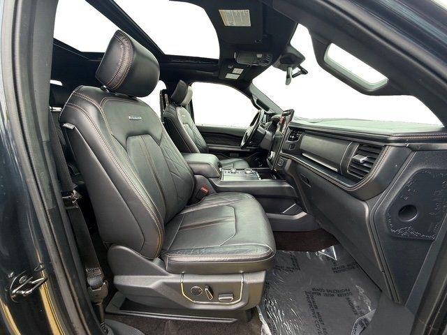 Ford Expedition MAX photo 13