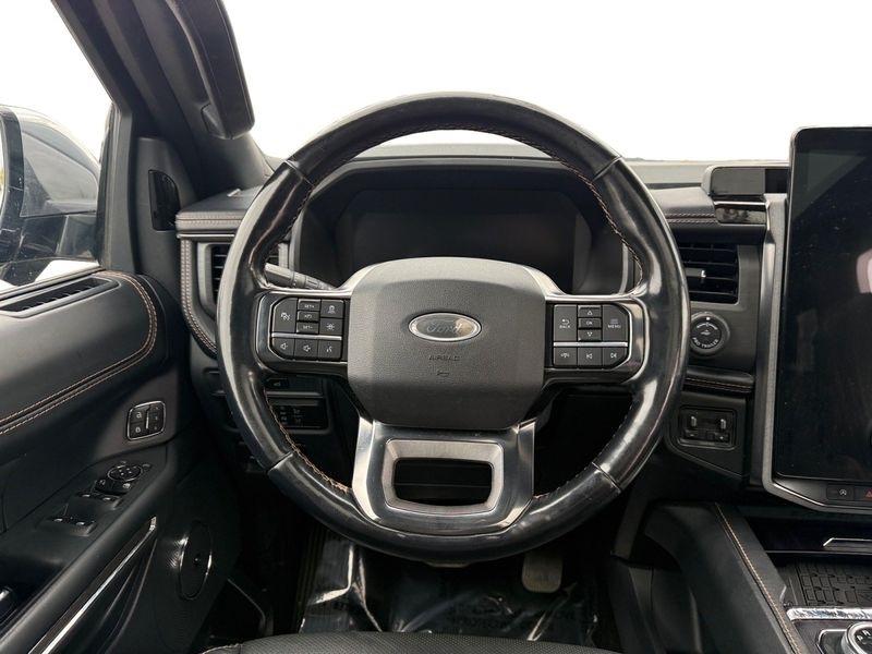 Ford Expedition MAX photo 14