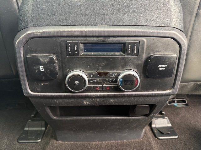 Ford Expedition MAX photo 22