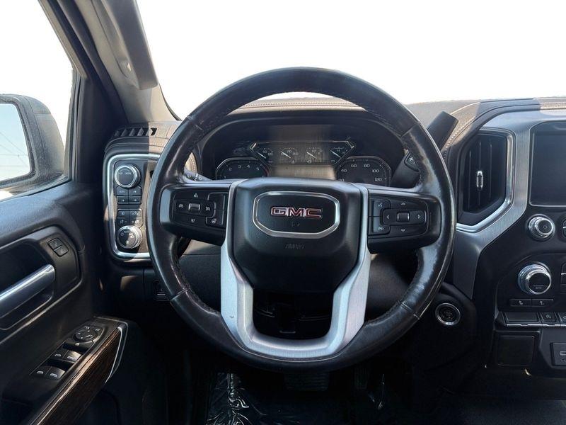 GMC Sierra photo 13