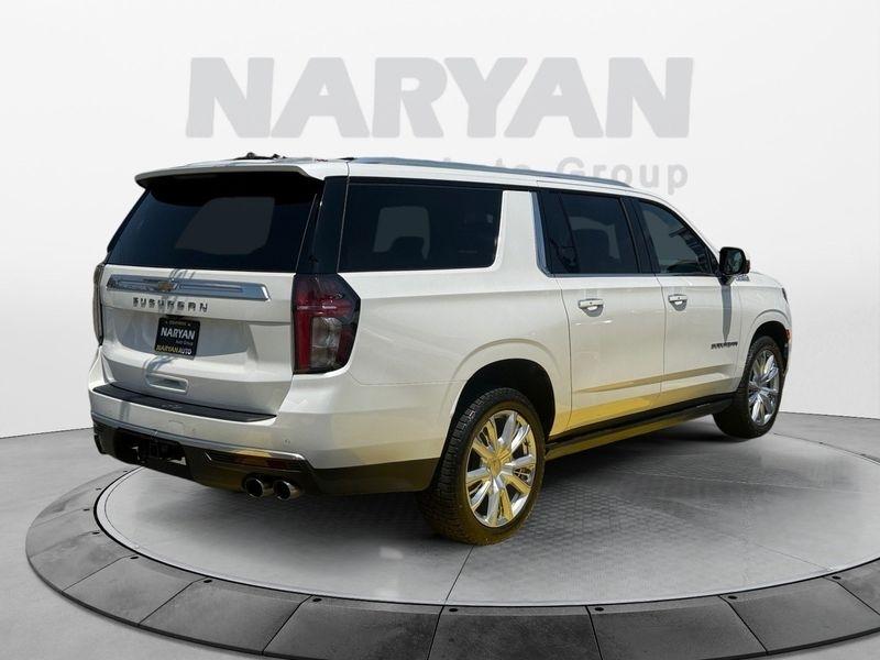 Chevrolet Suburban photo 7