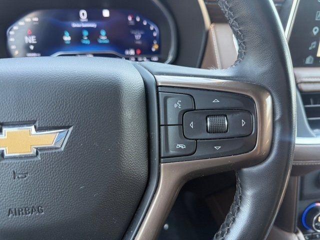 Chevrolet Suburban photo 18