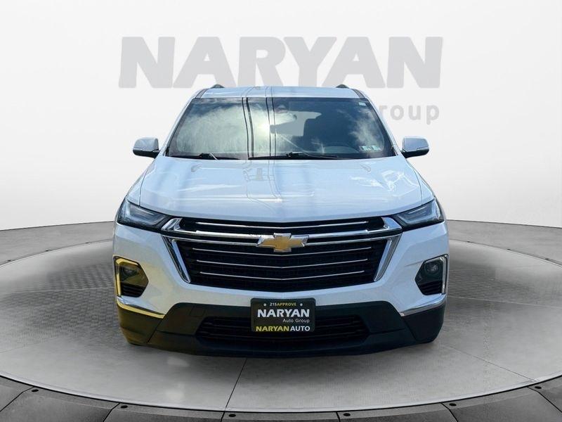 Chevrolet Traverse photo 3