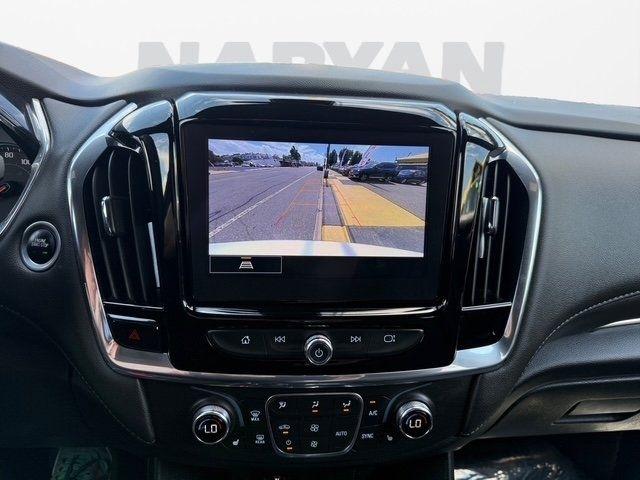 Chevrolet Traverse photo 16