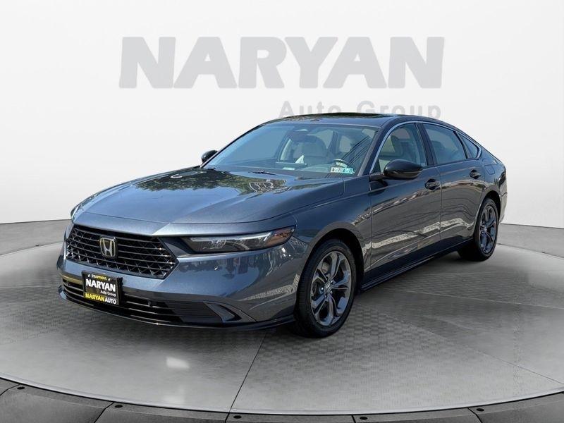 Honda Accord photo 4