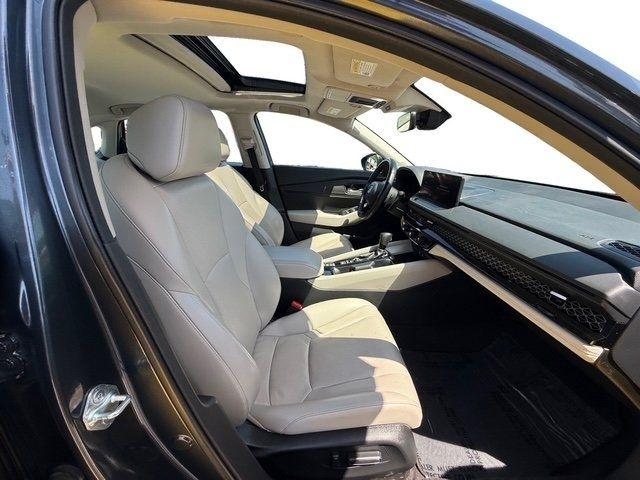 Honda Accord photo 12