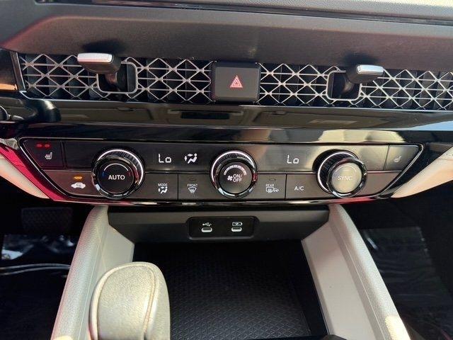 Honda Accord photo 18