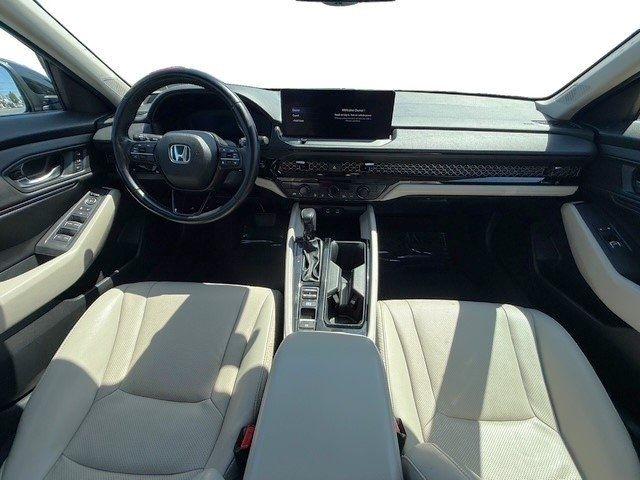 Honda Accord photo 21