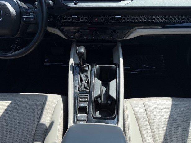 Honda Accord photo 22