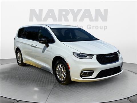 2024 Chrysler Pacifica Touring FWD