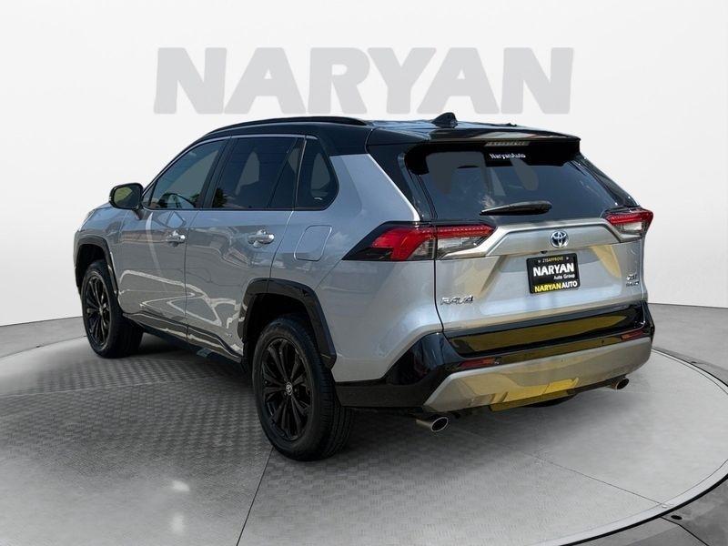 Toyota RAV4 photo 5