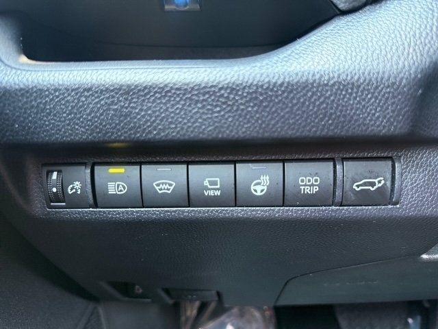 Toyota RAV4 photo 11
